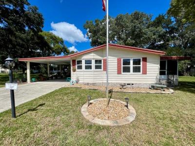 Mobile Home at 613 Holly Circle Lady Lake, FL 32159