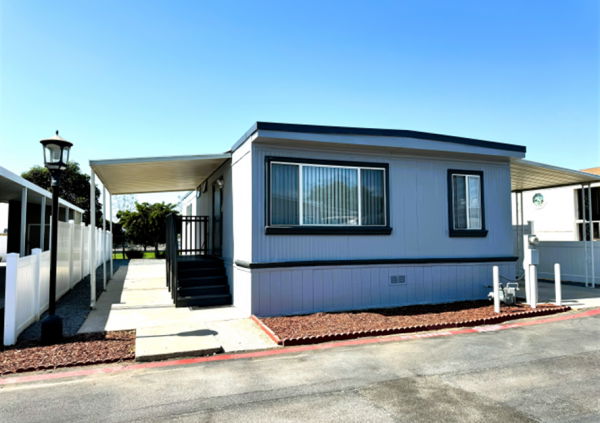 1970 Capistrano Mobile Home