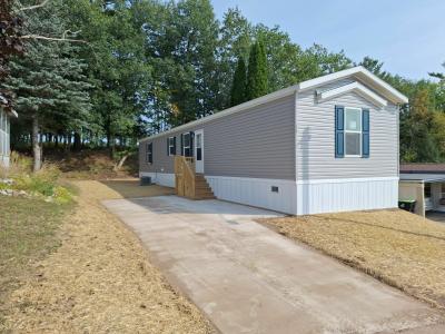 Mobile Home at 1300 Michigan Avenue, Site # 13 Iron Mountain, MI 49801