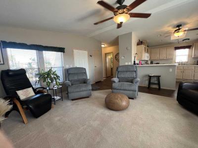 Photo 4 of 29 of home located at 2350 Adobe Road #91 Bullhead City, AZ 86442