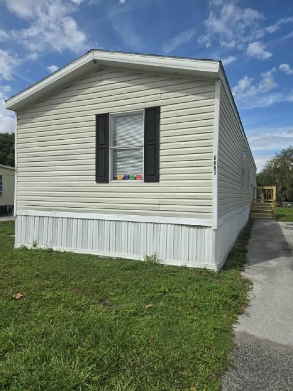 2005 FLEETWOOD Manufactured Home