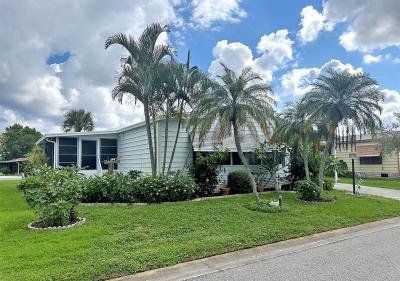 Mobile Home at 2425 Lakes Of Melbourne Dr Melbourne, FL 32904