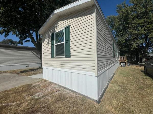 2023 Clayton - Wakarusa Mobile Home