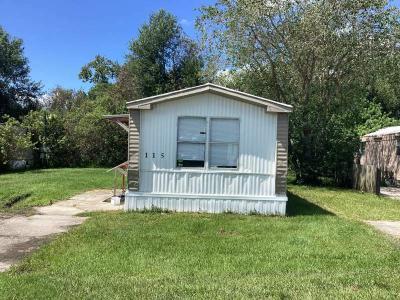 Photo 2 of 9 of home located at 115 Tower Manor Cir W Auburndale, FL 33823