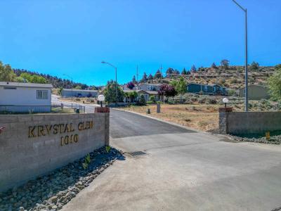 Mobile Home at 1010 Deer Creek Way #33 Yreka, CA 96097