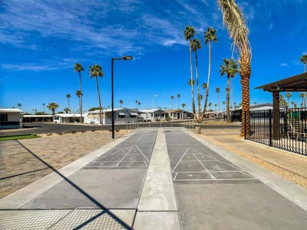 1983 Goldenwest Mobile Homes Manufactured Home