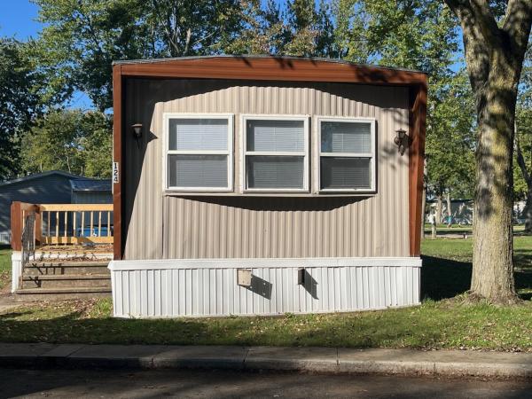 1972 Elcona mobile Home