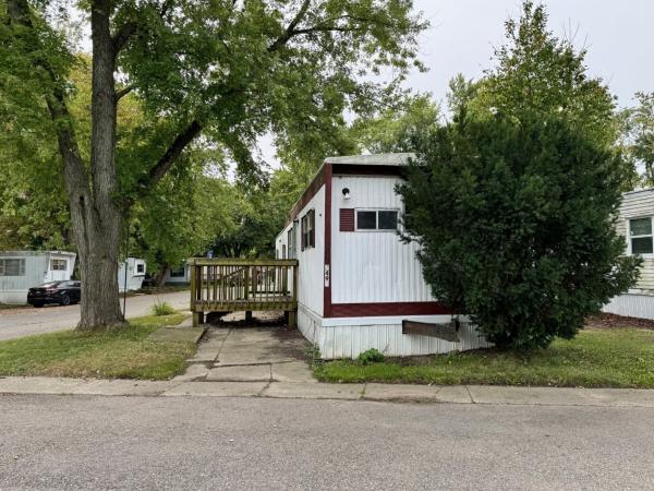 1967 Parkwood Homes mobile Home