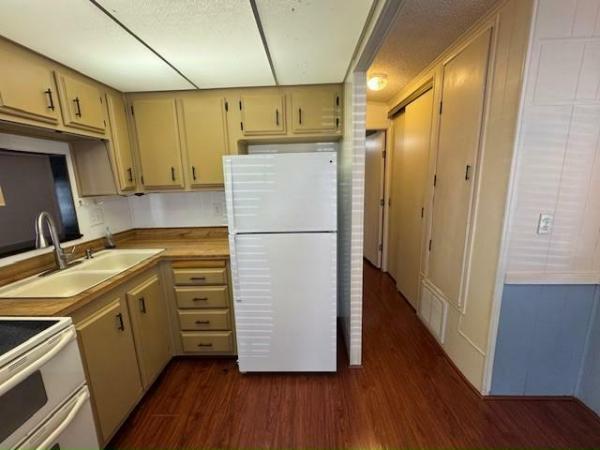 1985 Silvercrest Mobile Home