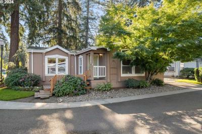 Mobile Home at 13244 SE Reedway Portland, OR 97236