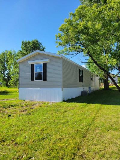 Photo 2 of 6 of home located at 702 North Shakespeare Ave Mankato, MN 56001