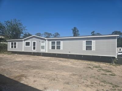 Mobile Home at 17207 Sh-105 Conroe, TX 77306