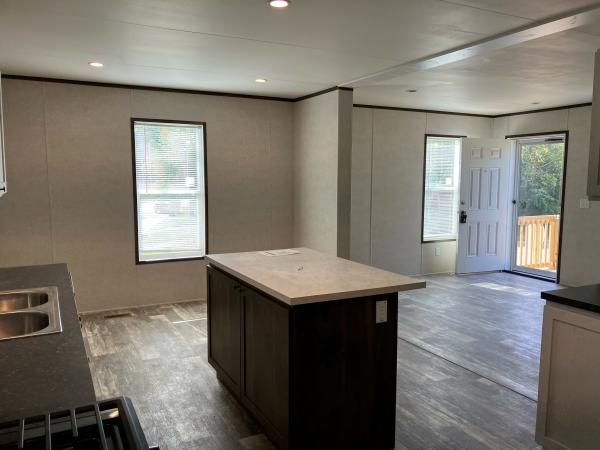 2024 Champion Home Builders, Inc. mobile Home