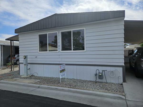 1976 Fleetwood Manufactured Home