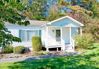 Mobile Home at 3301 Oak Point Drive Middleborough, MA 02346