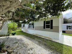 Photo 3 of 19 of home located at 11500 SW Kanner Hwy Indiantown, FL 34956