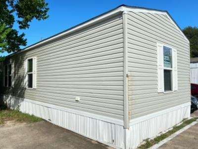 Mobile Home at 1413 Rosharon Rd Lot 8Av Alvin, TX 77511