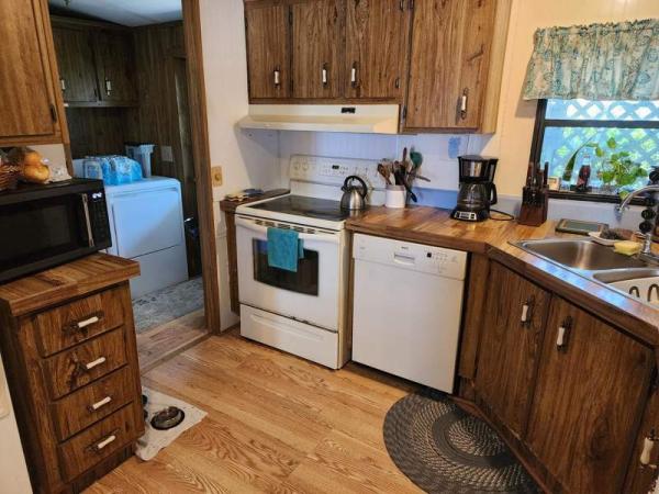 1984 UNK Manufactured Home