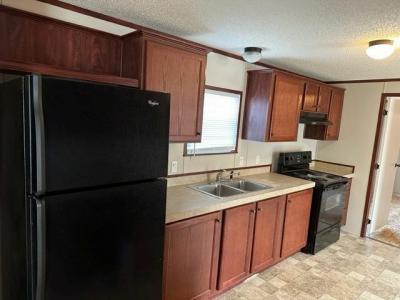 Mobile Home at 4 Oak Lot O004 Belleville, MI 48111