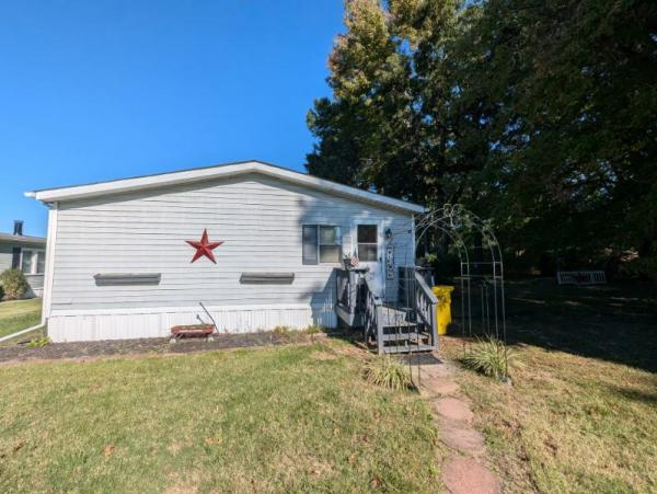 1986 SCHO Manufactured Home