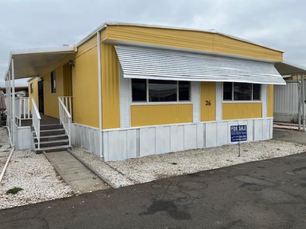 1970 Golden West Mobile Home