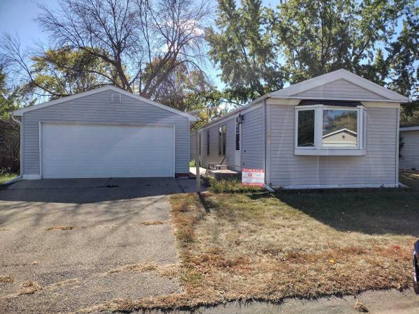 1984 Commodore Comet Manufactured Home