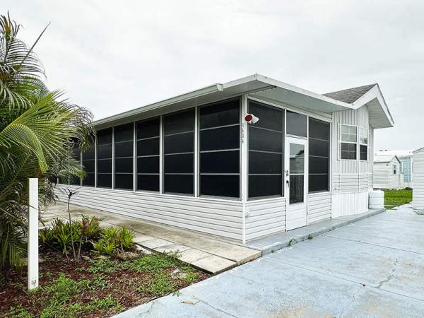 Photo 1 of 2 of home located at 25501 Trost Blvd. 14-34 Bonita Springs, FL 34135