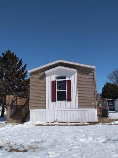 Mobile Home at 3303 Parkridge Road Lot 123 Waterloo, IA 50701