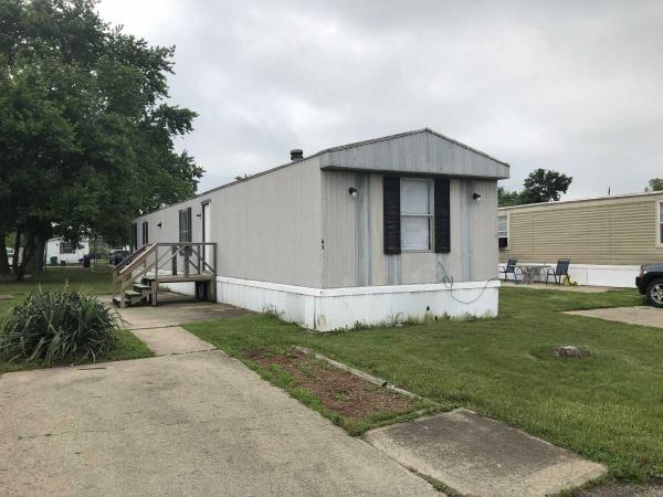 1990 Auburn Manufactured Home