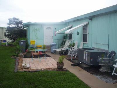 Photo 3 of 46 of home located at 737 Sunny South Ave Boynton Beach, FL 33436