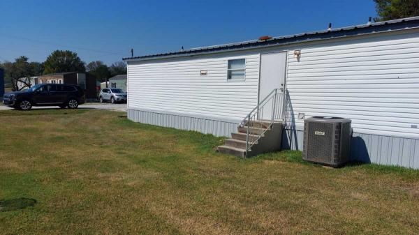 Fleetwood Carriage Hill Manufactured Home