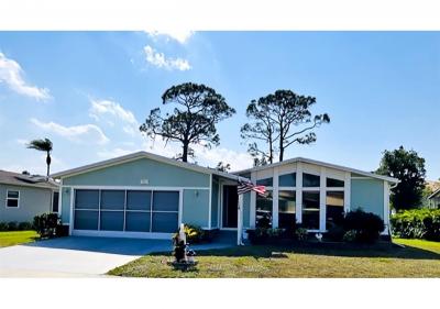 Mobile Home at 914 Via La Paz North Fort Myers, FL 33903