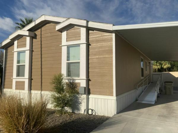 2023 Champion - Chandler Mobile Home For Rent