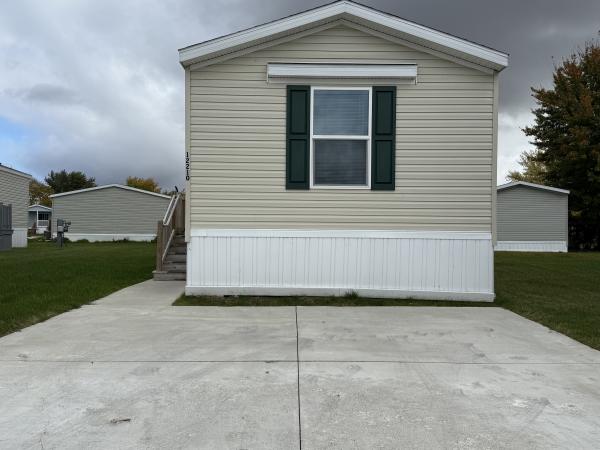 2022 Clayton - Wakarusa Mobile Home