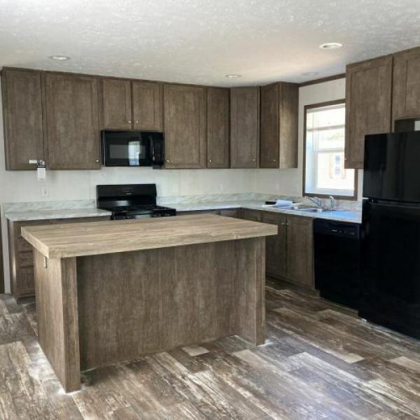 2022 Pulse 6016-7680 Mobile Home For Sale