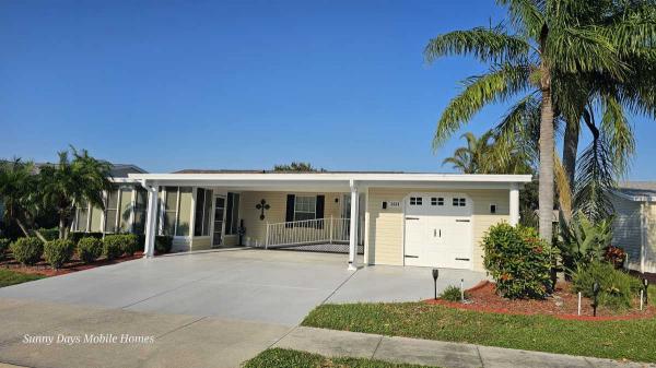 Photo 1 of 2 of home located at 3604 Blue Lagoon Drive Ruskin, FL 33570