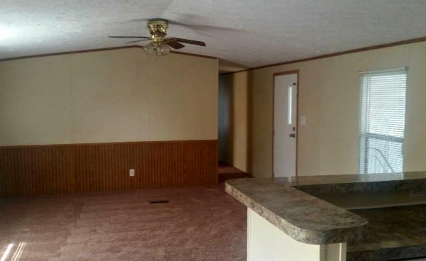 2000 Clayton Mobile Home For Rent