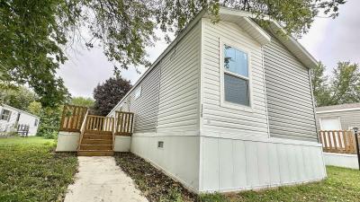 Mobile Home at 3320 Kennedy Lane Lot 237 Waterloo, IA 50701