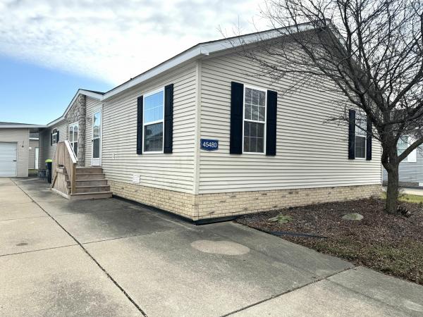 2000 Fairmont Homes Mobile Home For Sale