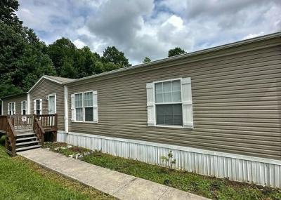 Mobile Home at 98 Appaloosa Trl Corbin, KY 40701