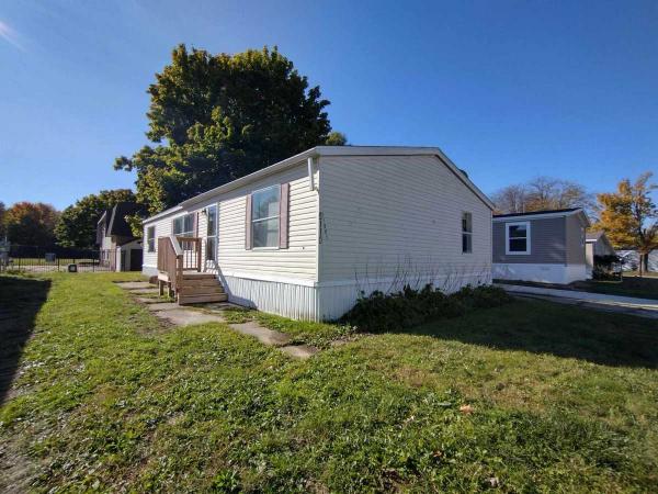 1995  Mobile Home For Sale