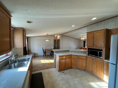 Mobile Home at 29293 Hidden River Drive Gibraltar, MI 48173