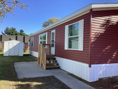 Mobile Home at 1320 Wildflower Elkhart, IN 46514