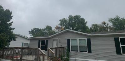 Mobile Home at 85 Summer Circle NE Cedar Rapids, IA 52402