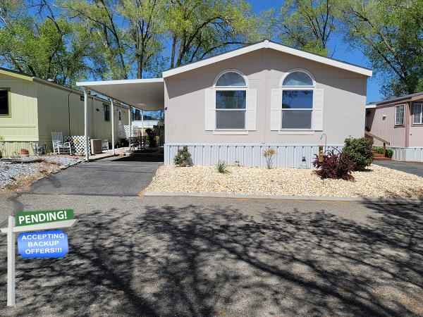 2004 Fleetwood Suncrest Manufactured Home