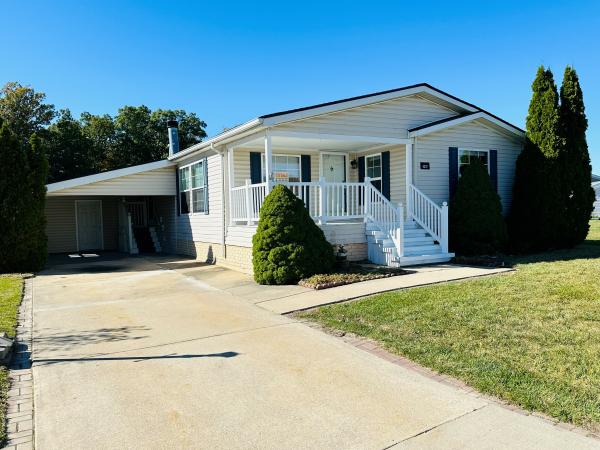 2001 Four Seasons Mobile Home For Sale