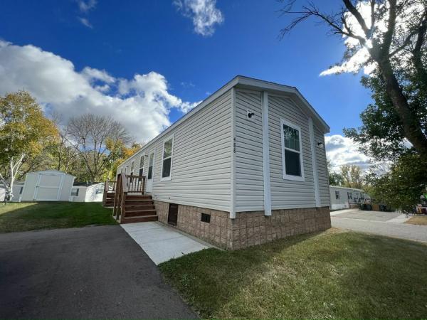 2023 Clayton - Middlebury 6016-R109 Mobile Home