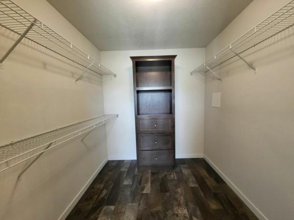 2019 Clayton - Middlebury Eisenhower 5228-9001 Mobile Home