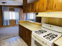 1983 GOLDEN WEST CANTERBURY Manufactured Home