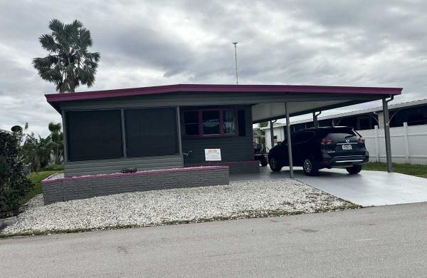 Photo 1 of 2 of home located at 487 Avanti Way Blvd North Fort Myers, FL 33917